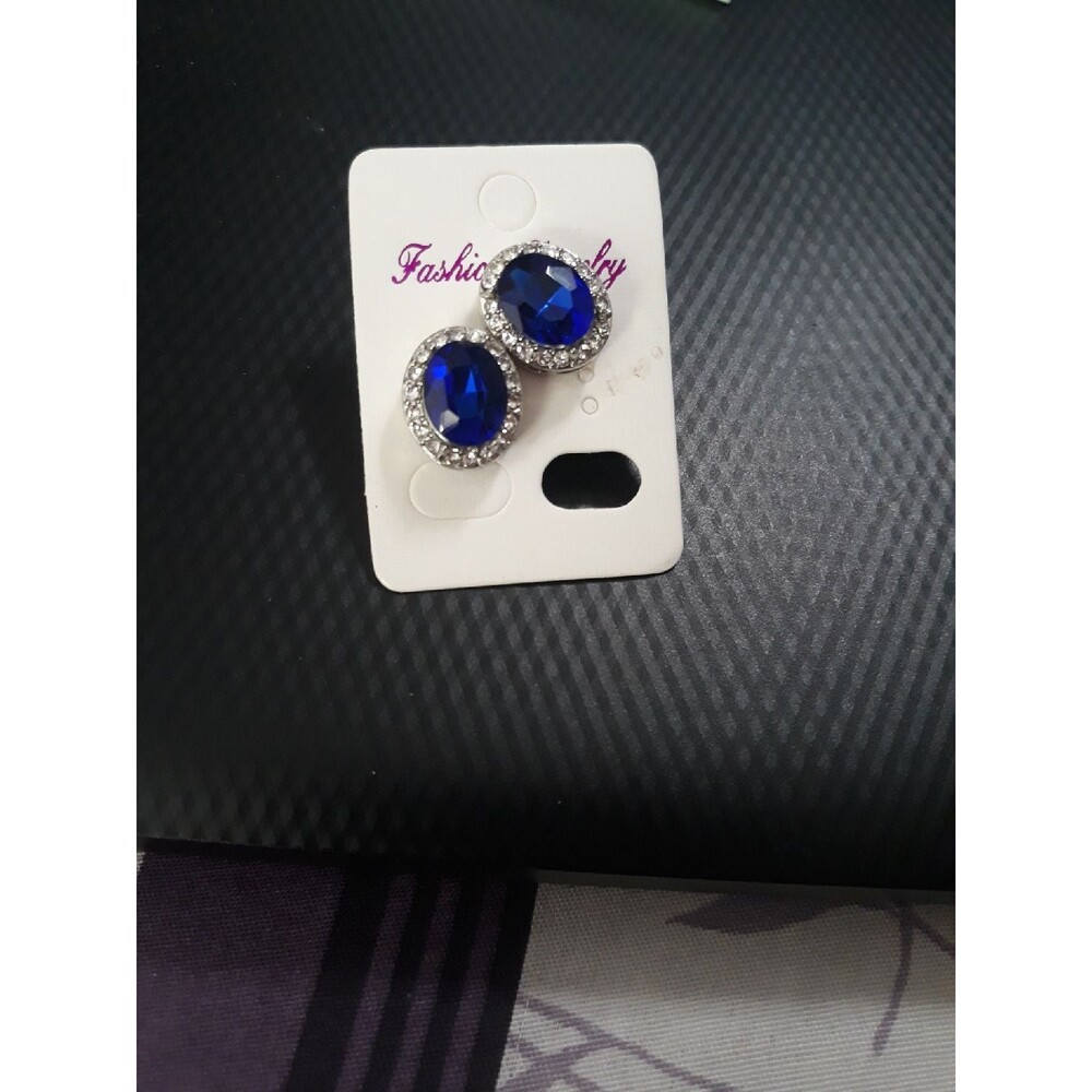 Fashion earrings cz
